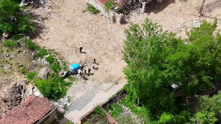 Malatya'da çalınan iş makinesi polis dronuyla bulundu