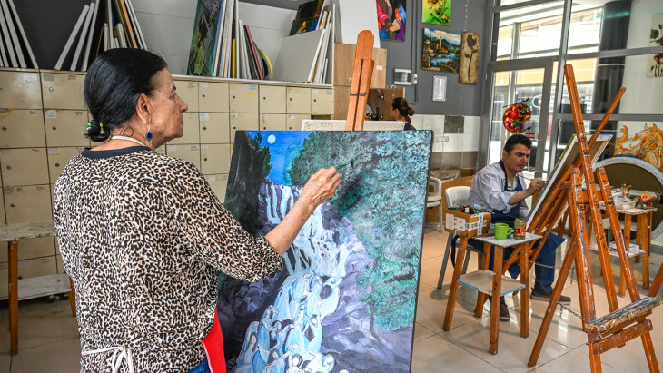 Büyükşehir Belediyesi Sanat Kurslarına Yoğun İlgi Gösteriliyor