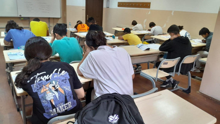 Büyükşehir Kurslarında LGS Öğrencilerine Deneme Sınavı